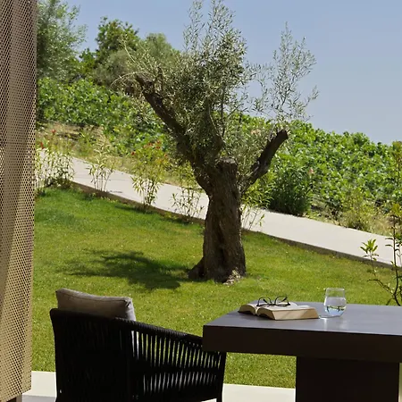 Semeli Estate *